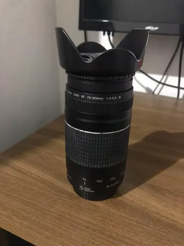 Lente Canon 75-300mm
