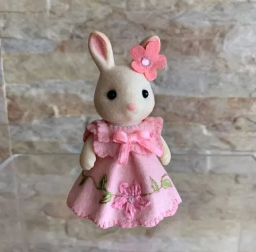 Roupinha Bordada Flor Sylvanian Families