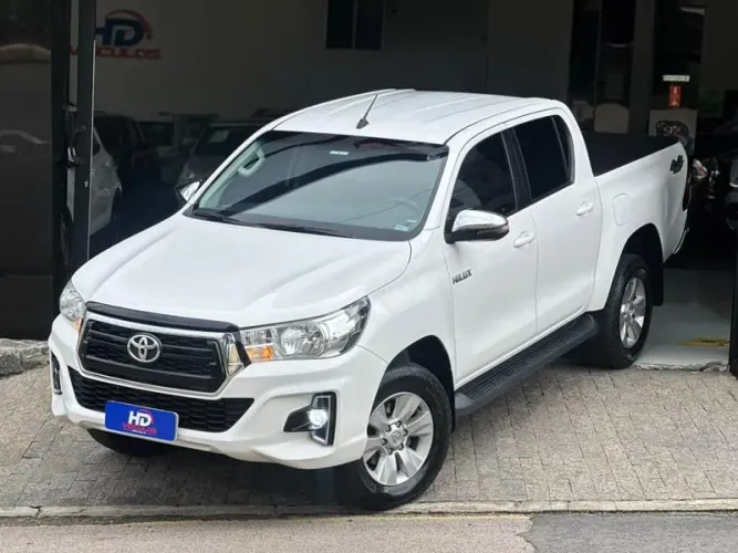 Toyota Hilux CD SR 4X4 2.8 TDI Diesel Aut. 2019