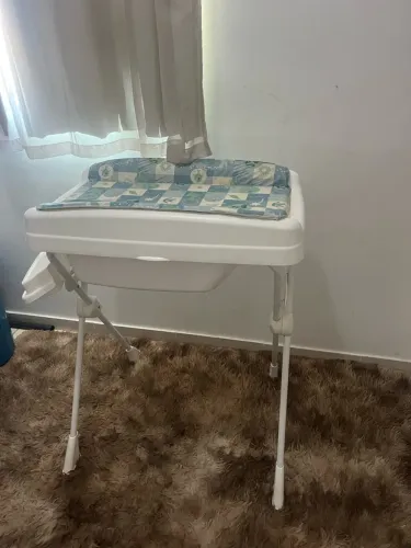 Banheira com trocador