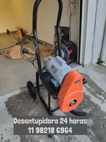 Desentupidora e limpa fossa Guarulhos, Arujá e Sp