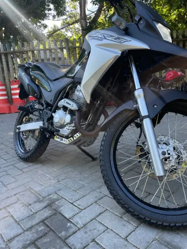 Honda XRE 300 2018 - Excelente Estado de Conservação