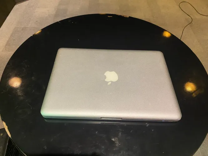 Macbook Pro Later 2011 