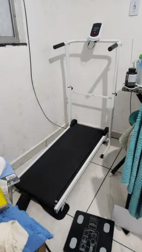 Esteira Mecânica Ergométrica Semi-Novo