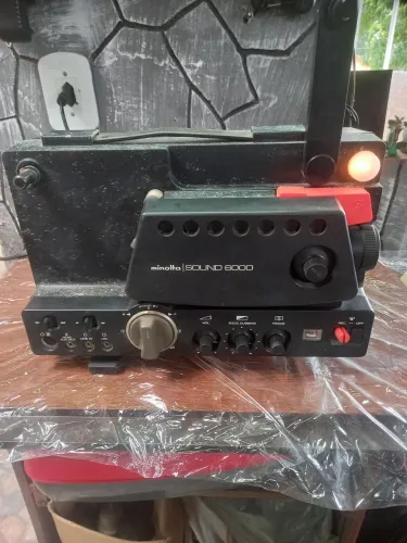 Minolta sound 6000 a luz está ligando