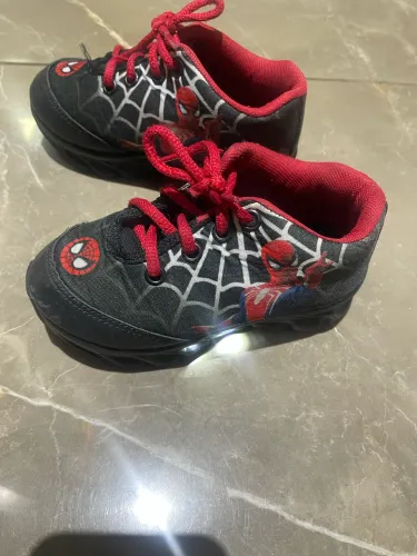 TÊNIS HOMEM ARANHA - PISCA LED TM 25/26
