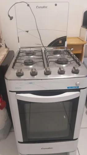 Vendo fogão de 4 bocas