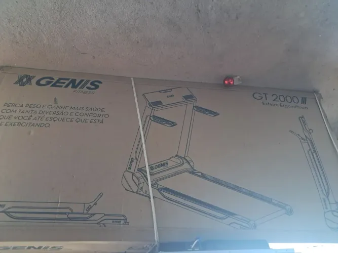 Esteira Ergométrica Genis Fitness GT 2000 III - Nova na Caixa - 127V. R$ 3.000 REAIS