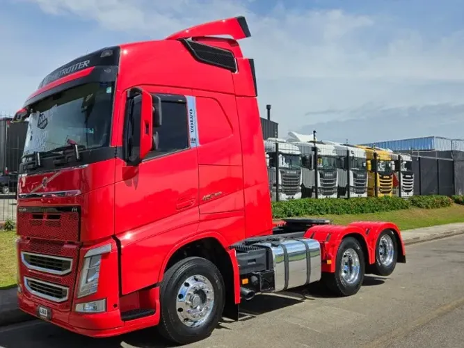Volvo FH 460 6x2 Globetrotter Ano 21 Euro 5 Plano Ouro Rodas de Alumínio Interna nova