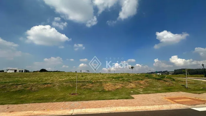 Terreno à venda no Condomínio Fazenda da Grama em Itupeva/SP