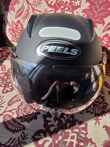 Capacete motociclismo tam 60 design italiano