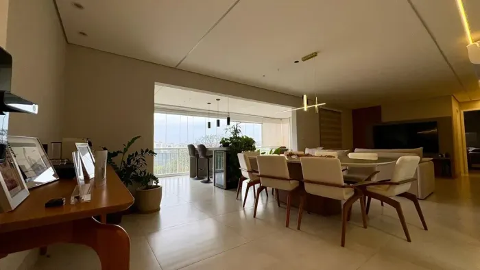 Imóvel para aluguel com 3 quartos em Vila Brandina - Campinas - SP