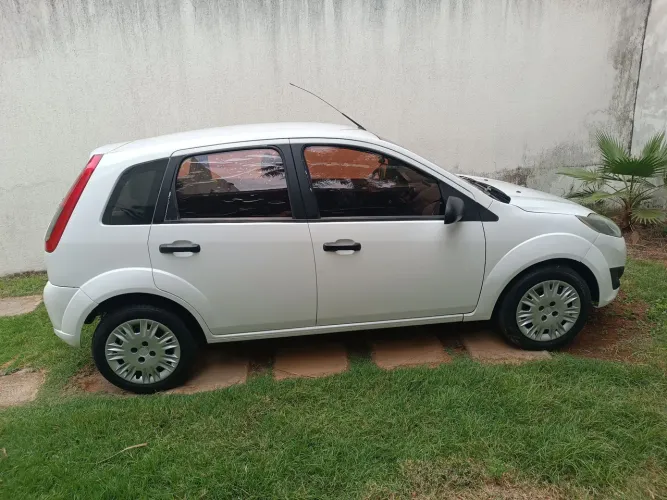 Ford Fiesta 1.0 8V Flex/class 1.0 8V Flex 5P 2013