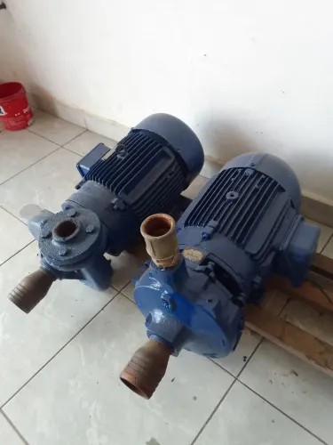 Bombas trifásica 15 CV 4.000 reais cada