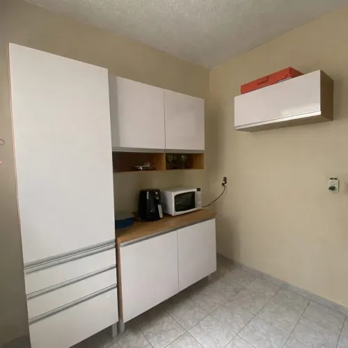 Armário de cozinha/ pra sair rápido