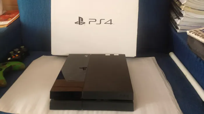 Ps4 fat 500g. Da desbloqueio
