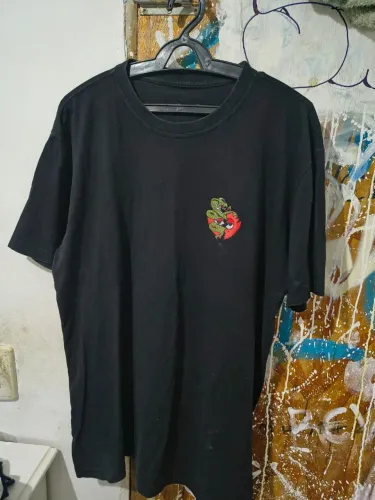 CAMISETA CORAÇÃO PARTIDA BGK
