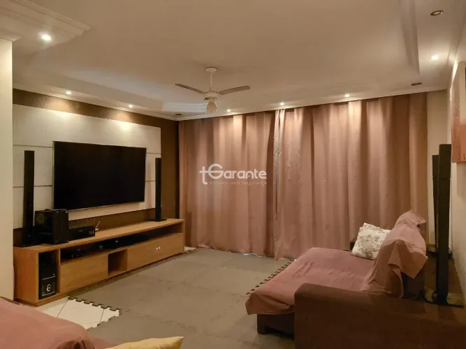 Sobrado para venda no Vila Carmela com 125m² e 2 vagas