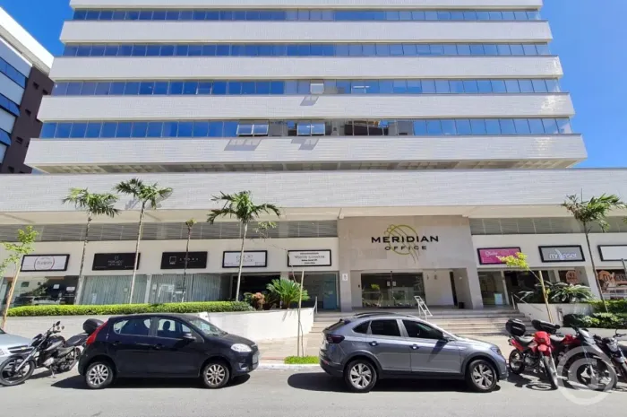 Sala comercial para alugar no bairro Trindade