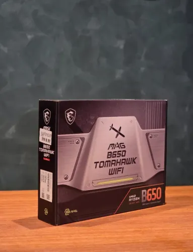 Placa-Mãe MSI MAG B650 Tomahawk WiFi - Seminova