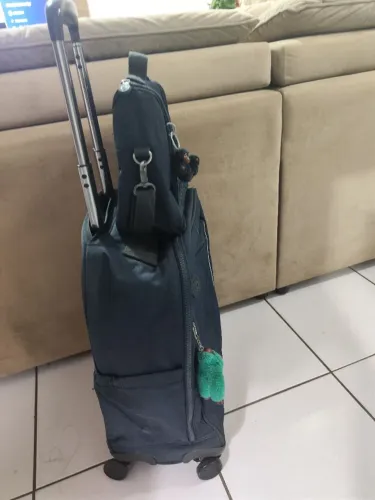 Mochila mais lancheira Kipling