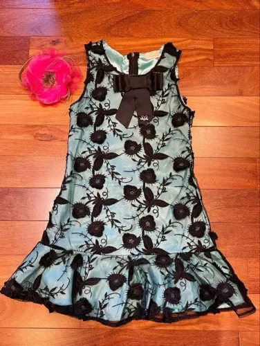 Vestido de Festa Luxo Luluzinha Preto e Verde Água com Renda Guipir e Laço 8 anos