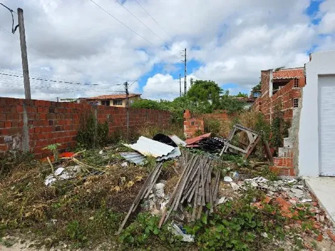 Terreno Caixa em HORIZONTE