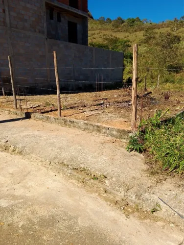 Terreno à venda - Bairro Retiro (Pedras Preciosas)