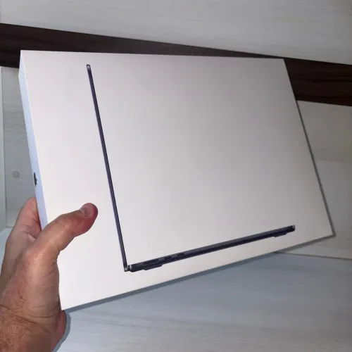 MacBook Air M4 Tela 15 Pol 16/512 Midnight Lacrado !