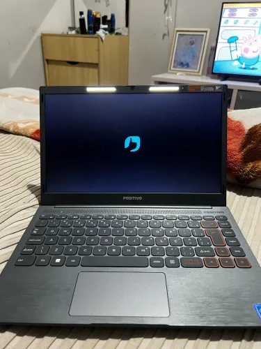 Vendo notebook positivo usado poucas vezes 128gb e 4 ram