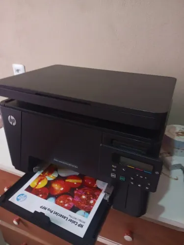 Impressora Hp laser M176n colorida 