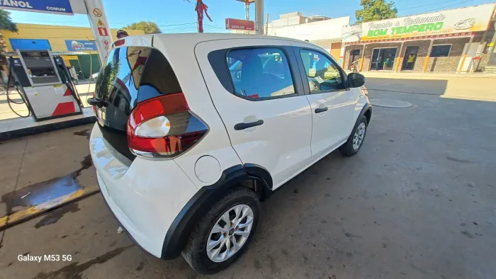Fiat Mobi Like 1.0 Fire Flex 5P. 2023