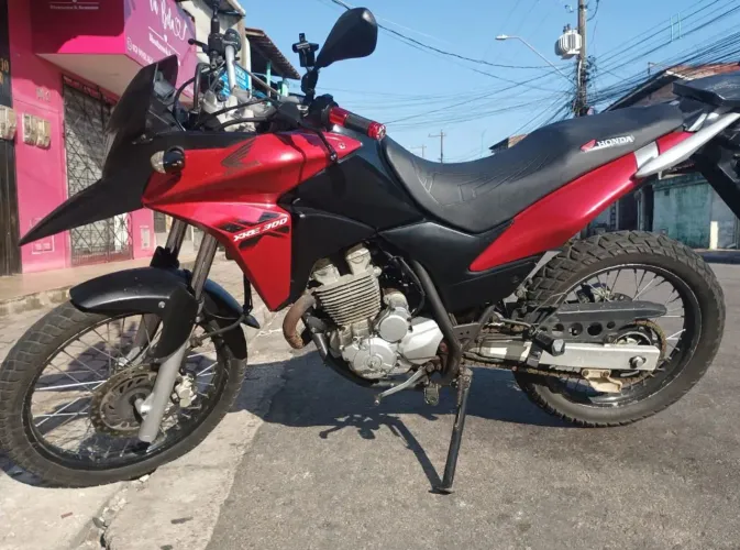 XRE 300 2013 CONSERVADA