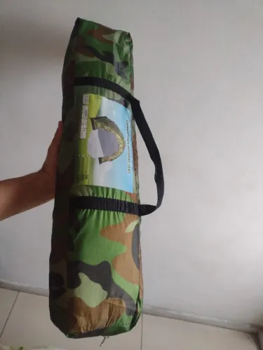 Barraca camping camuflada 6 lugares sem uso no centro de São Gonçalo