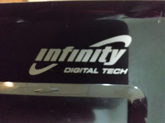 Tv Semp 32 provável fonte queimada 
