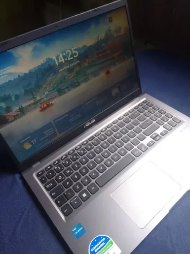 Vendo Notebook Asus