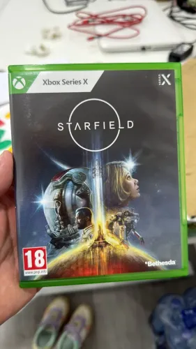 Vendo o jogo starfield para Xbox