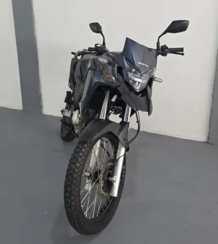 XRE 300 - 2022