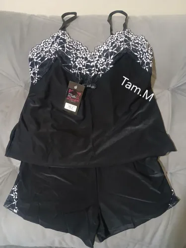 Camisolas e conjuntinhos