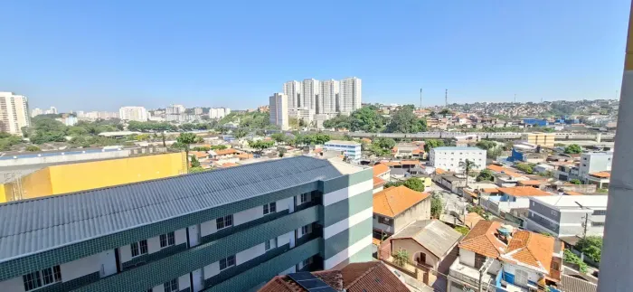 Imóvel para aluguel e venda possui 33 metros quadrados com 2 quartos