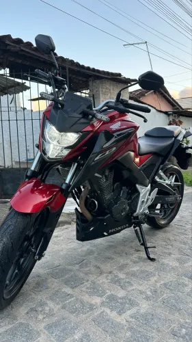Honda CB300F