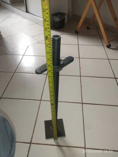 Sapata para andaime a unidade 60 cm