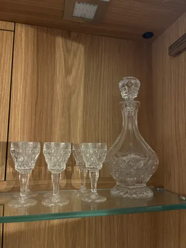 Licoreira de cristal Bohemia com taças