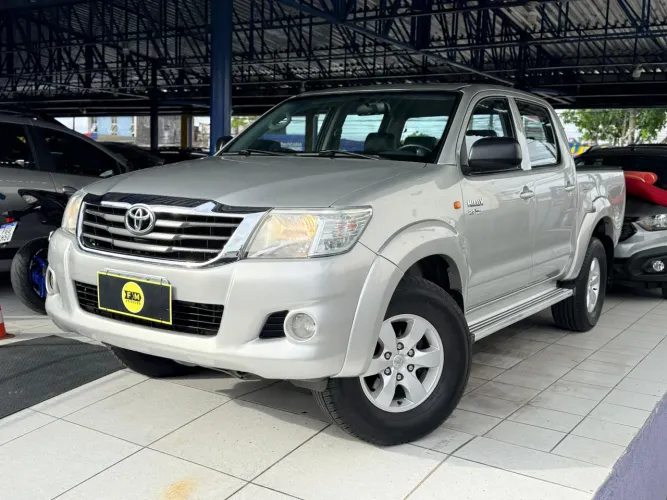 Toyota Hilux CD SR 4X2 2.7 16v/2.7 Flex Aut. 2012