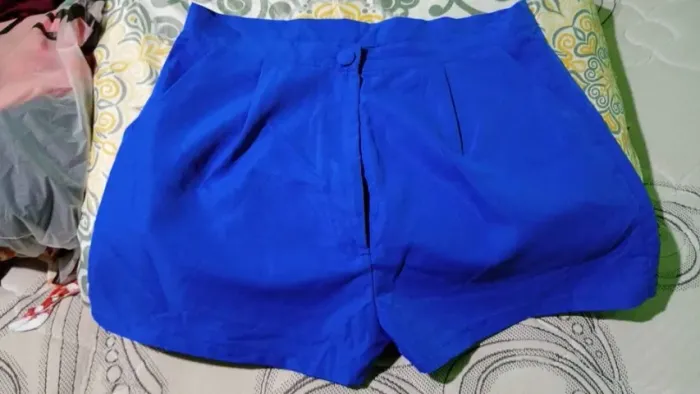 Shorts alfaiataria Shein azul G