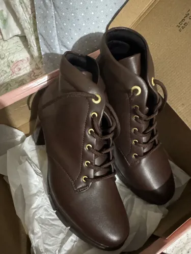 Bota feminina 