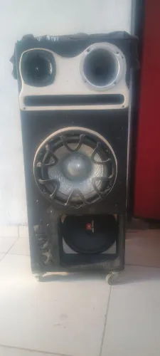 Som automotivo