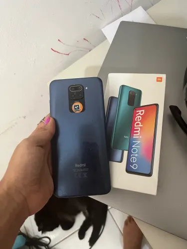 Redmi note 9 desligando sozinho