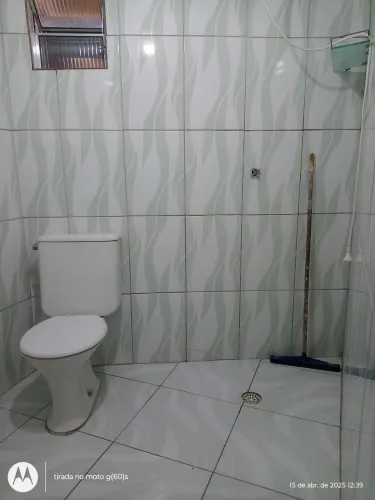 ALUGA -SE  1 casa próximo ao terminal Varginha e Grajaú 