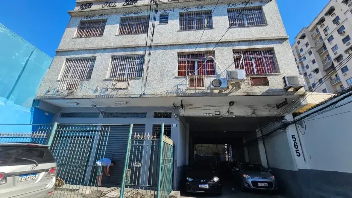 loja com 105 metros quadrados em São Cristóvão - Rio de Janeiro - RJ